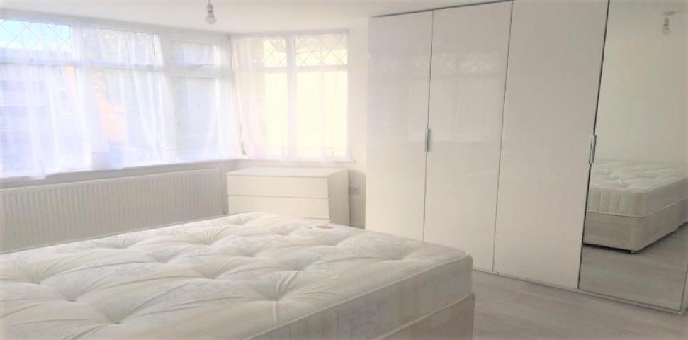 			NEWLY REFURBISHED, 3 Bedroom, 1 bath, 1 reception Flat			 Harrowdene Road, WEMBLEY 